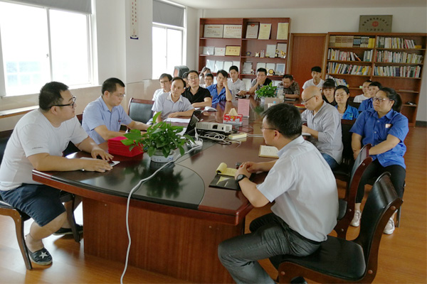 精益生產(chǎn)項(xiàng)目啟動(dòng)大會(huì) 精益生產(chǎn)項(xiàng)目啟動(dòng)大會(huì)